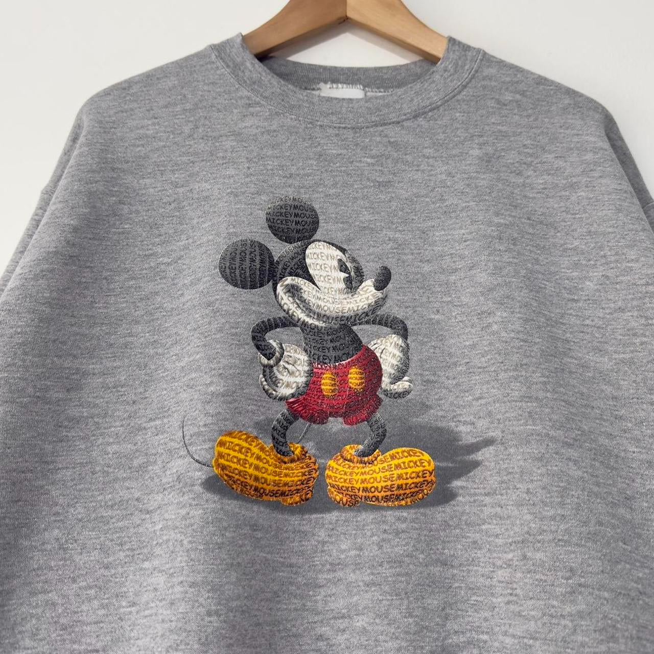 Vintage Mickey Mouse 00s Sweatshirt (M)