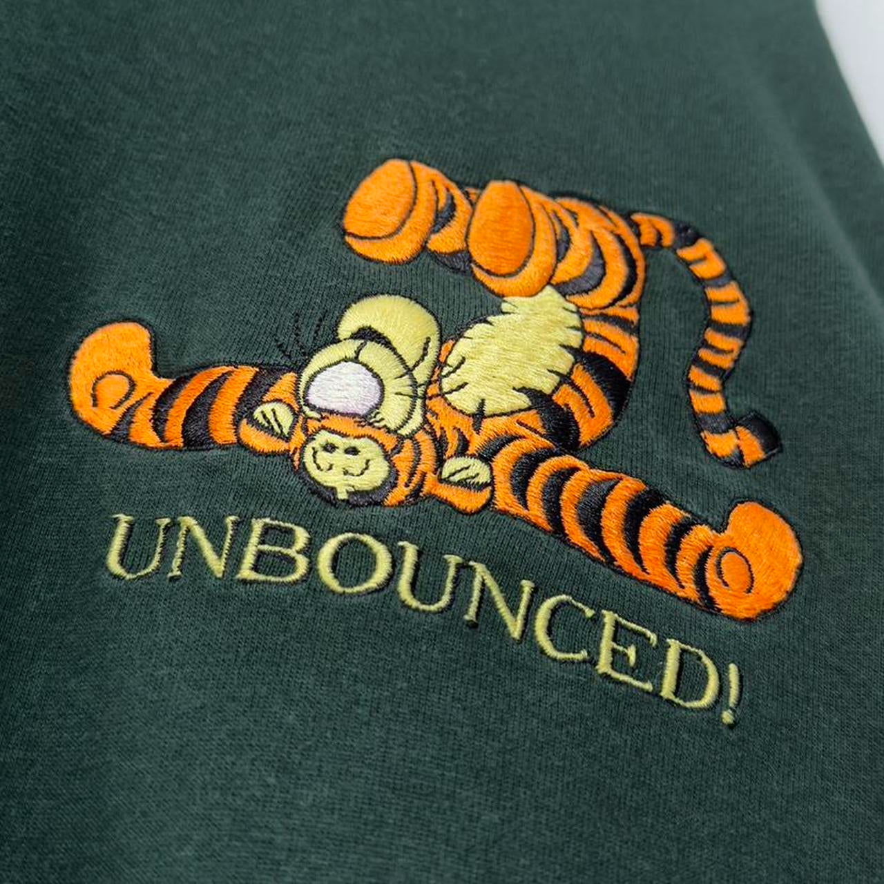 Vintage Tigger Unbounced 90s Henley Long Sleeve (XXL)