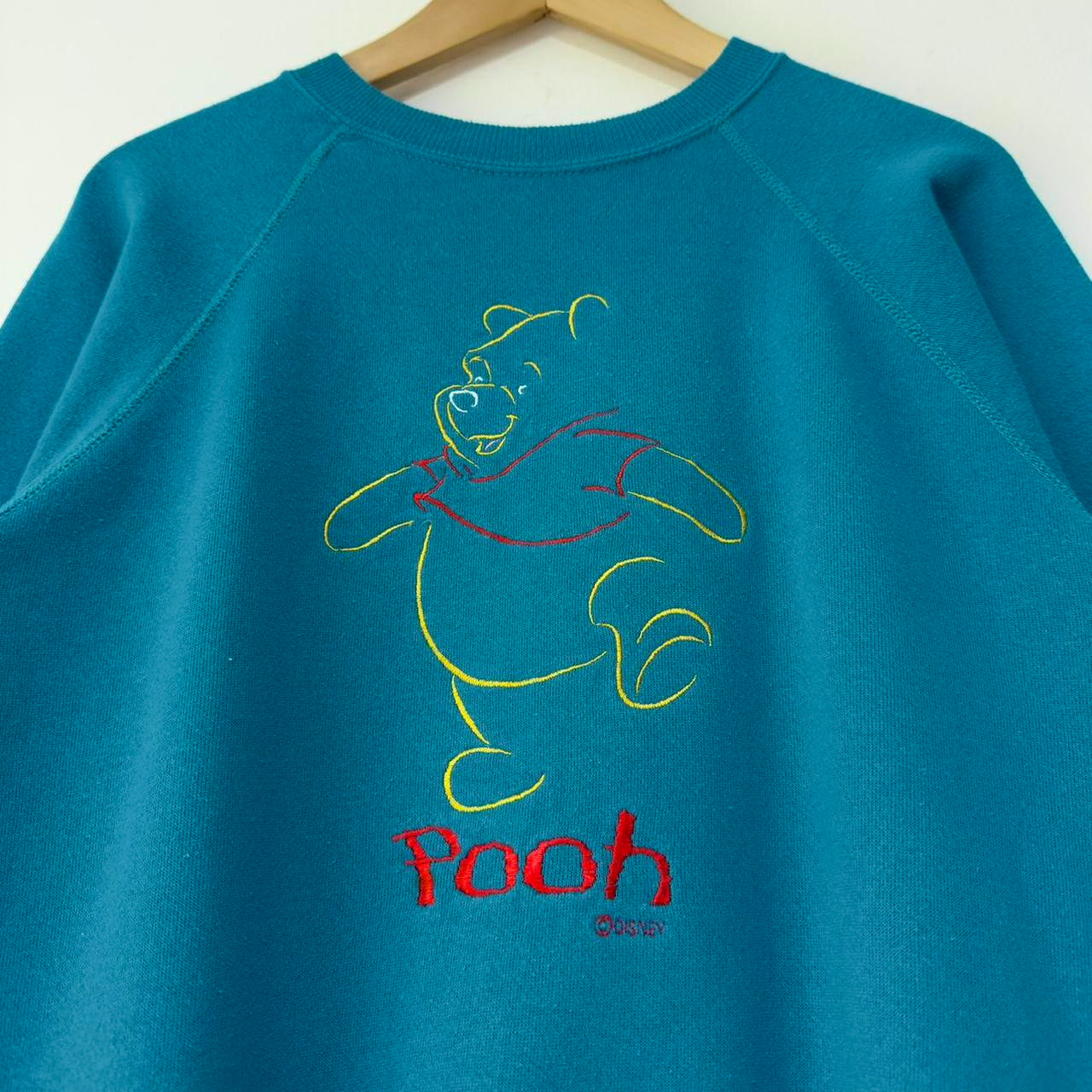 Vintage Winnie the Pooh Embroidered 90s Sweatshirt (S)