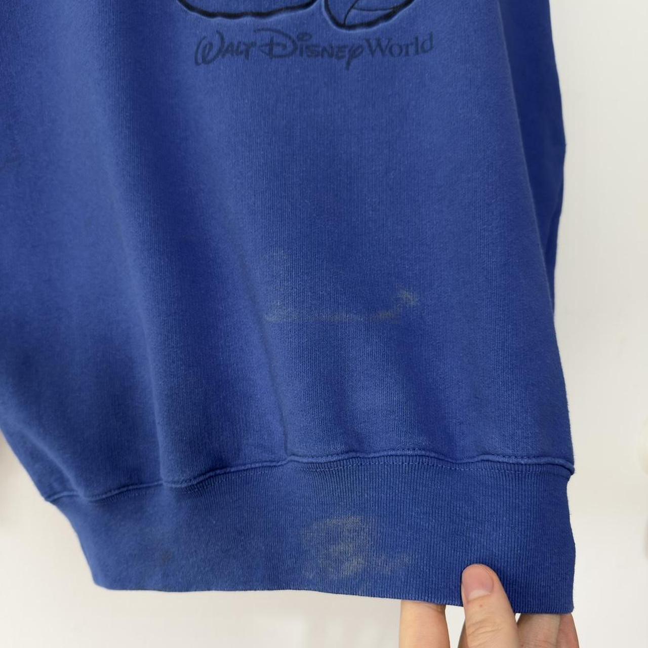 Vintage Mickey Mouse Disney World Distressed 00s Sweatshirt (L/XL)