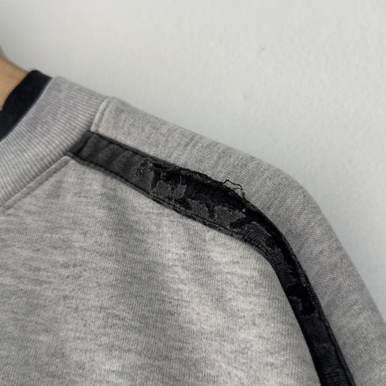 Vintage Mickey Distressed 90s Sweatshirt (Boxy L/XL)