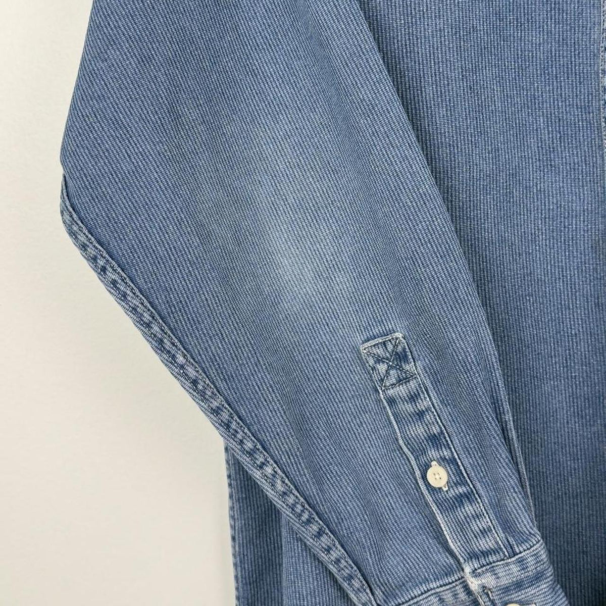 Vintage 00s Mickey & Friends Embroidered Denim Blue Shirt (M)