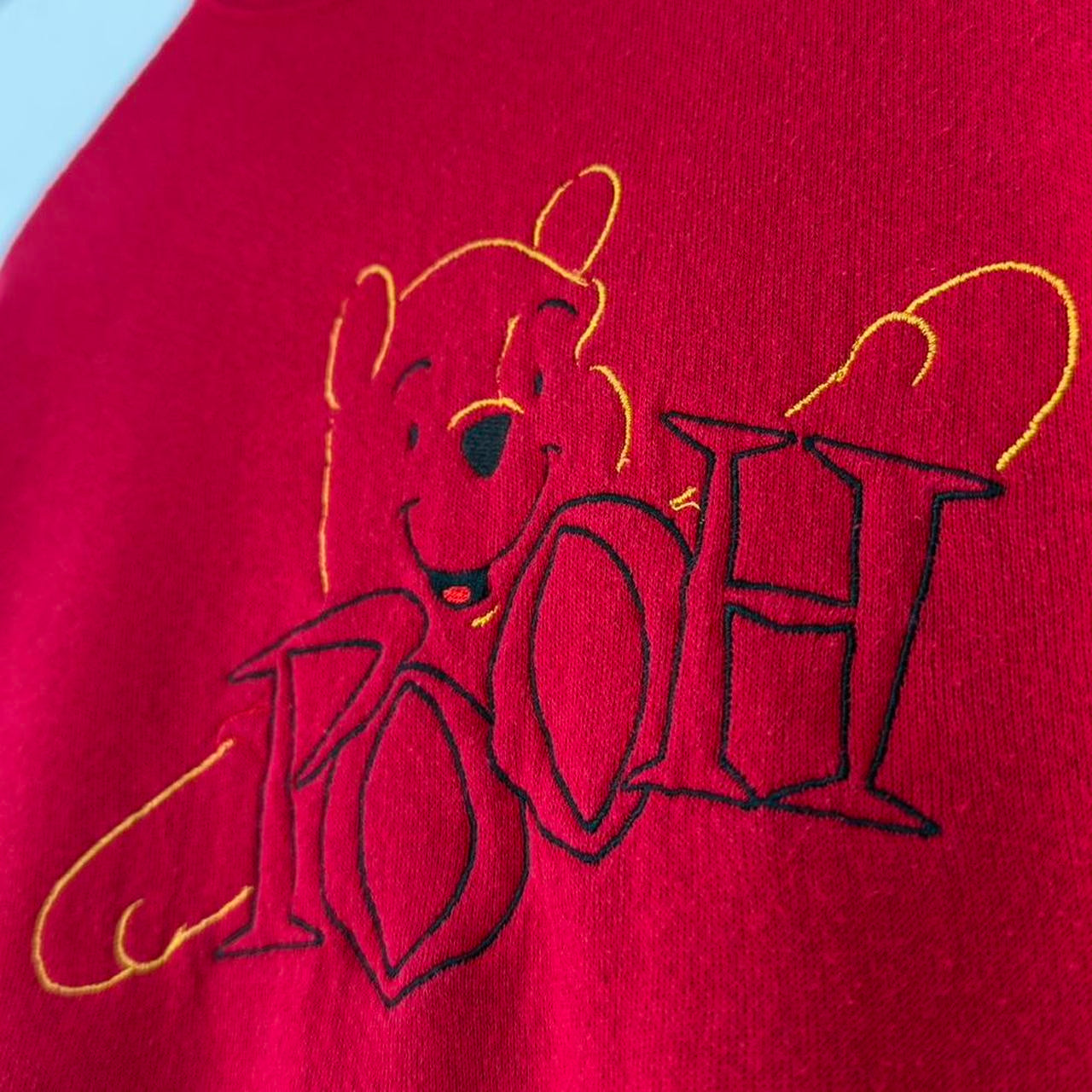 Vintage Winnie the Pooh 90s Sweatshirt (M)