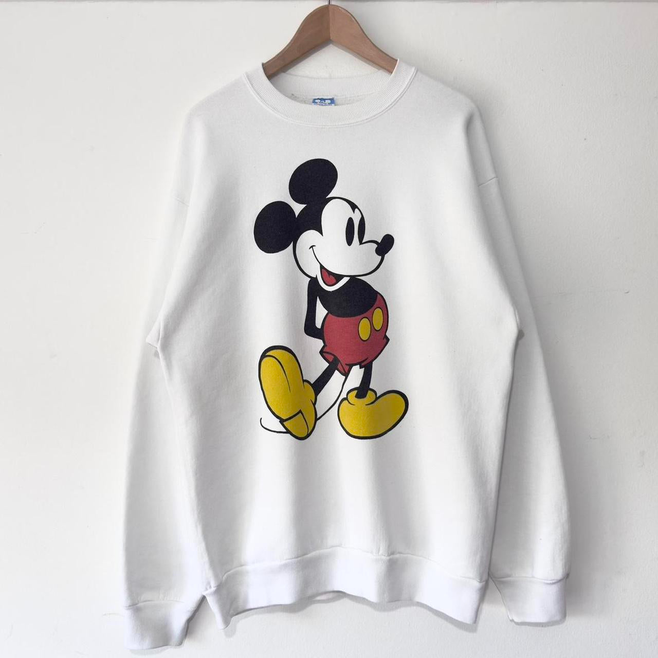 Vintage Mickey Mouse Classic 90s Sweatshirt (Tall M)