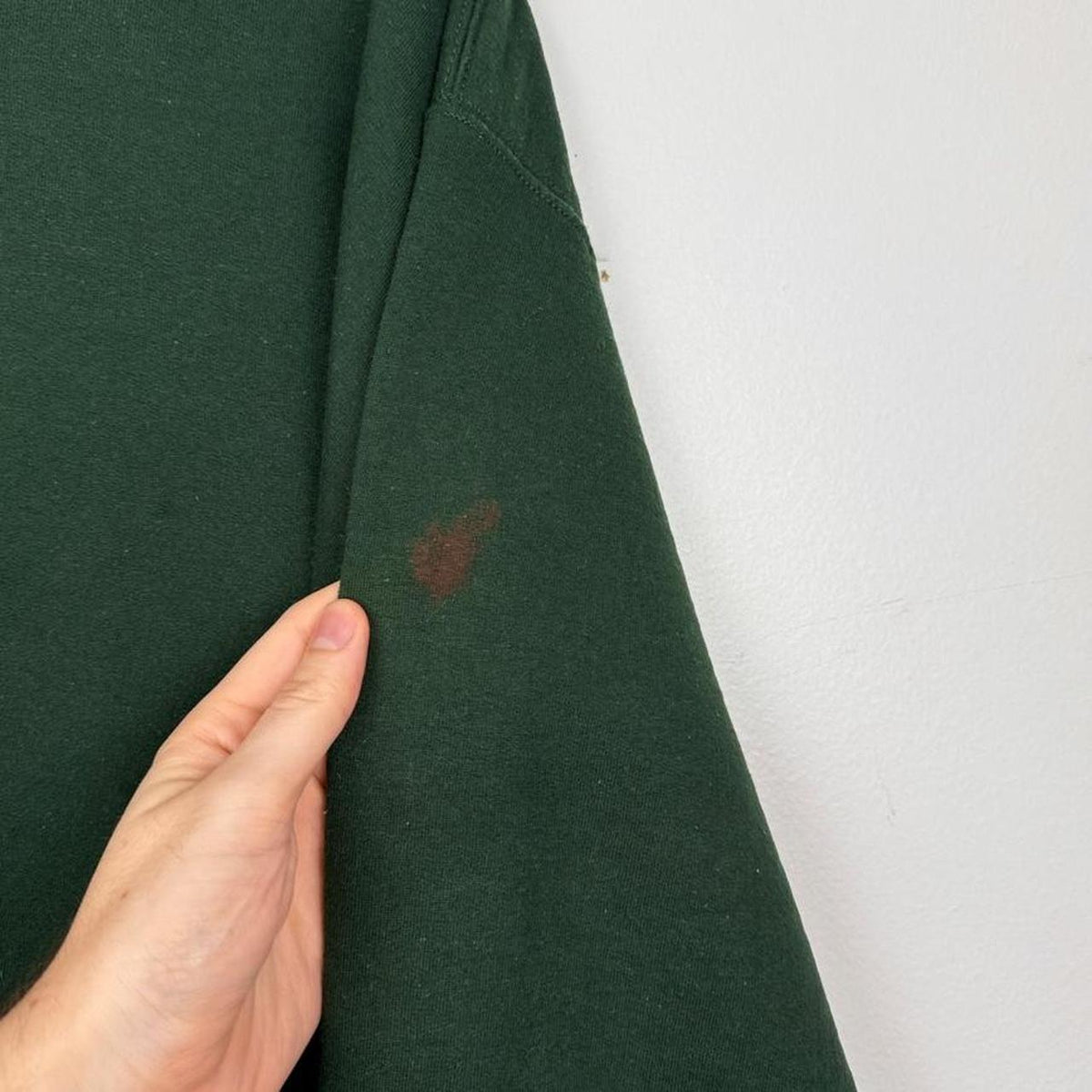Vintage 90s Winnie the Pooh Embroidered Green Sweatshirt (XL)