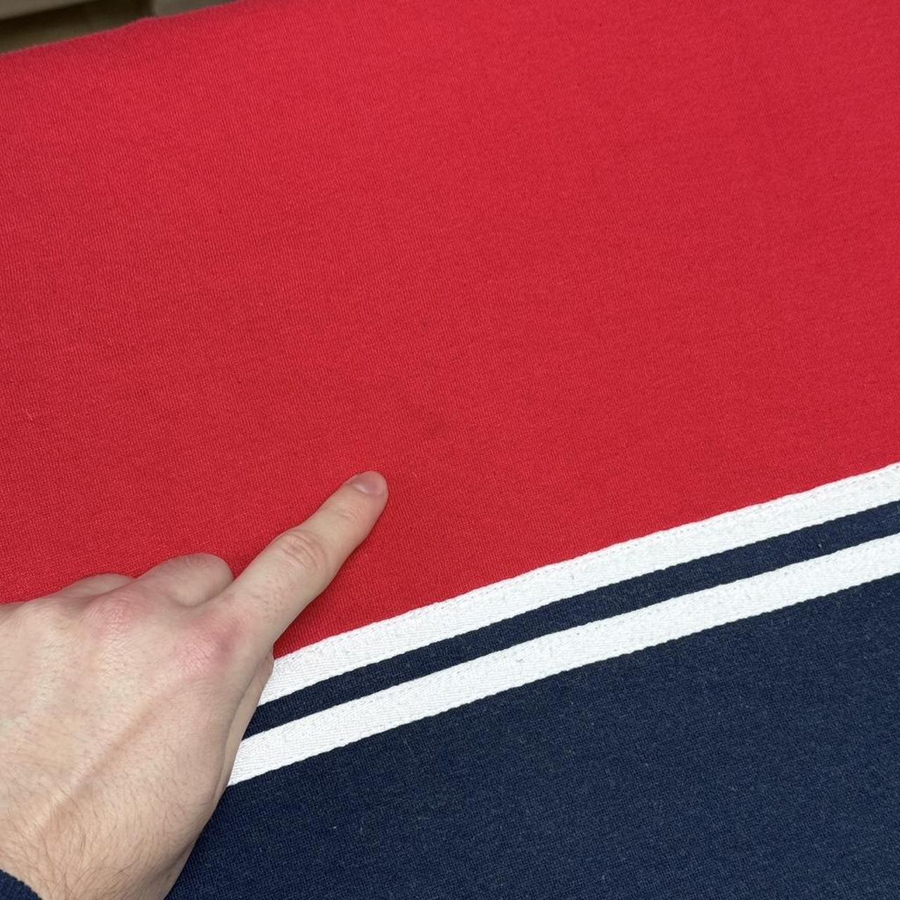 Vintage Winnie the Pooh 90s Hoodie (L/XL)