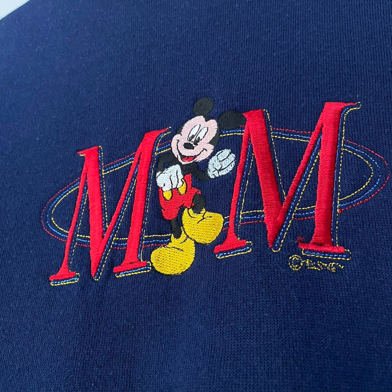 Vintage Embroidered Mickey MM 90s Sweatshirt (M)