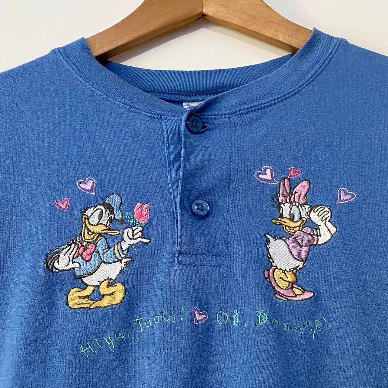 Vintage Donald and Daisy Embroidered T Shirt (L)