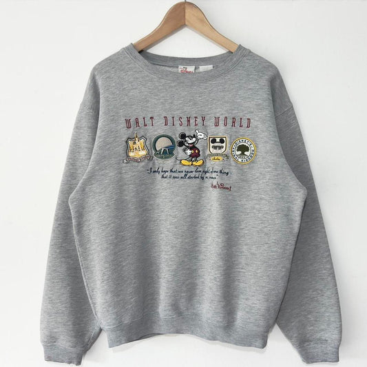 Vintage Walt Disney World Embroidered Emblems 00s Sweatshirt (S/M)