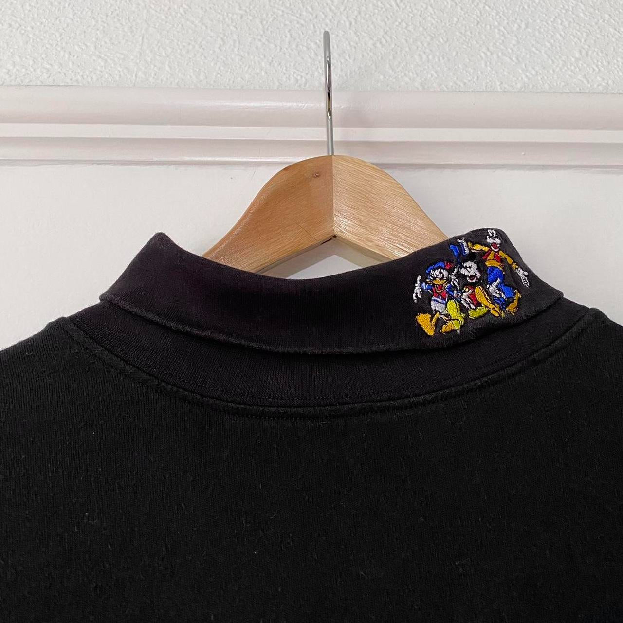 Vintage Disney Embroidered 90s Rollneck (L)