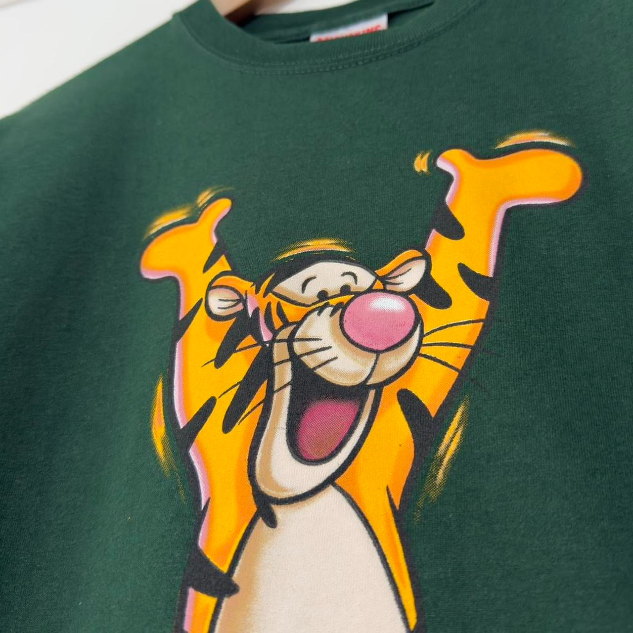 Vintage Walt Disney World Tigger 90s T Shirt (S)