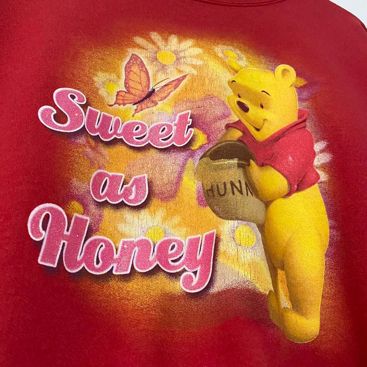 Vintage Winnie the Pooh Sweet as Honey 2000s Sweatshirt (XXL)