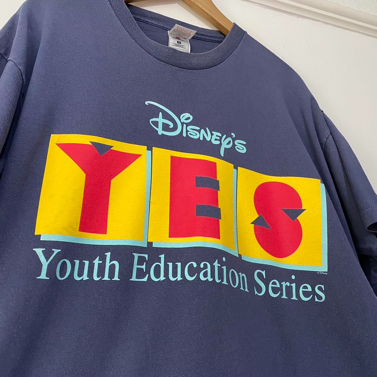 Vintage Disney Youth Education Series 90s T Shirt (XL)