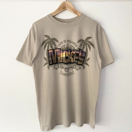 Disneyland Resort Paradise T Shirt (M)