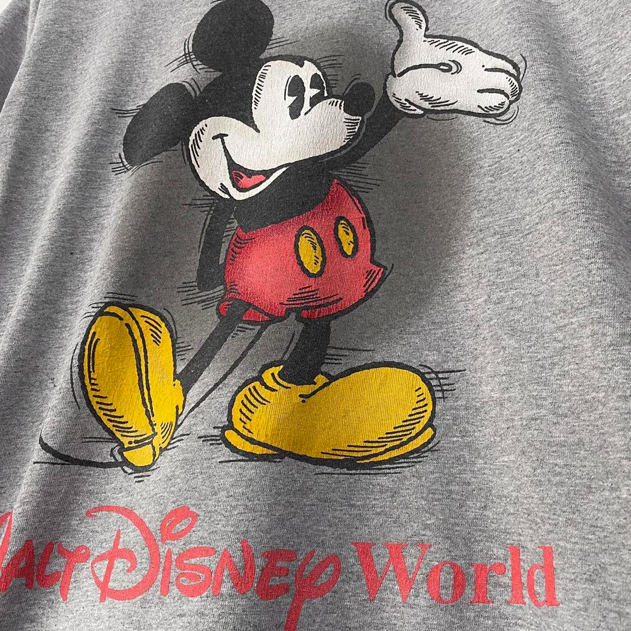 Vintage Walt Disney World Mickey T Shirt (S/M)