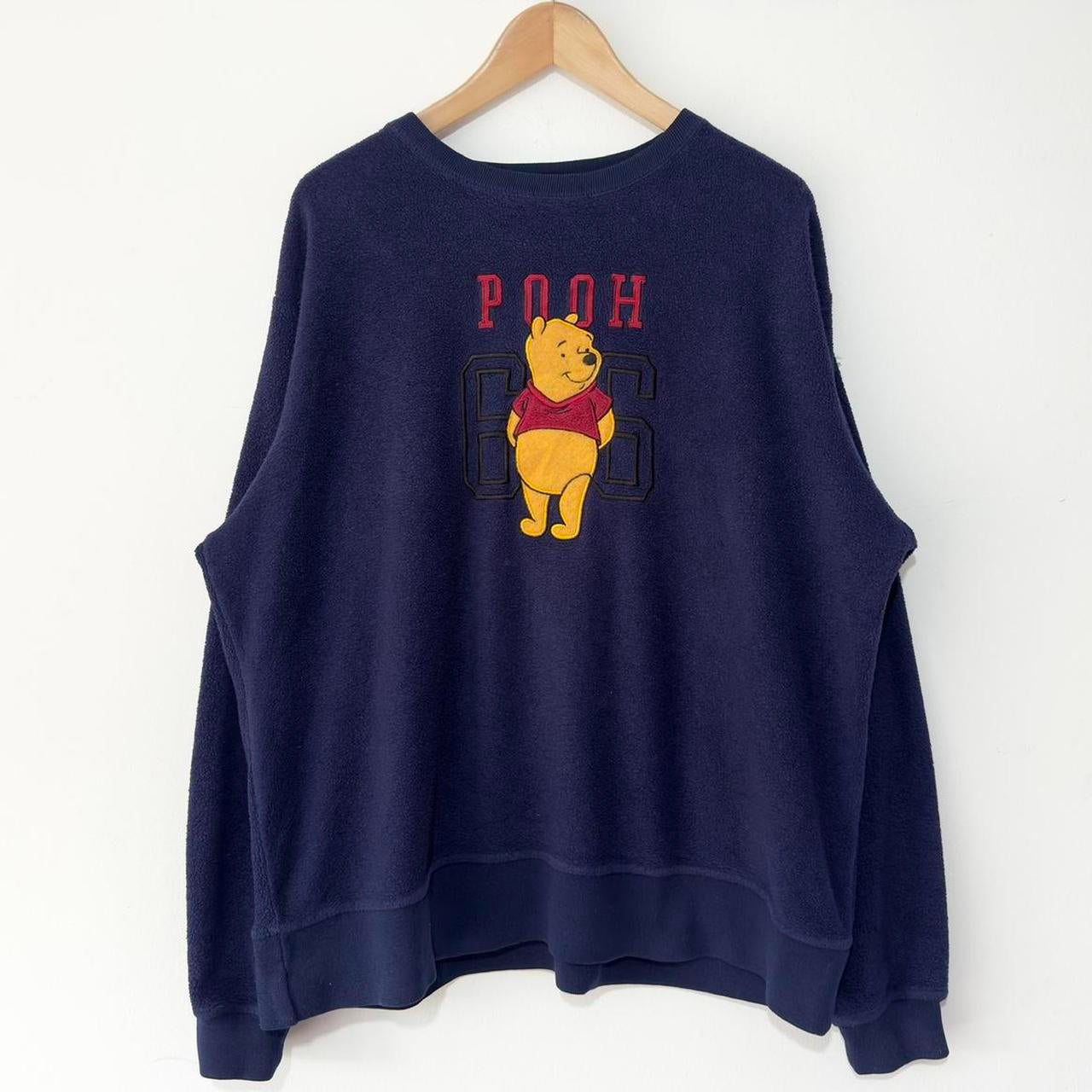 Vintage Pooh Embroidered Fleece 00s Sweatshirt (L/XL)