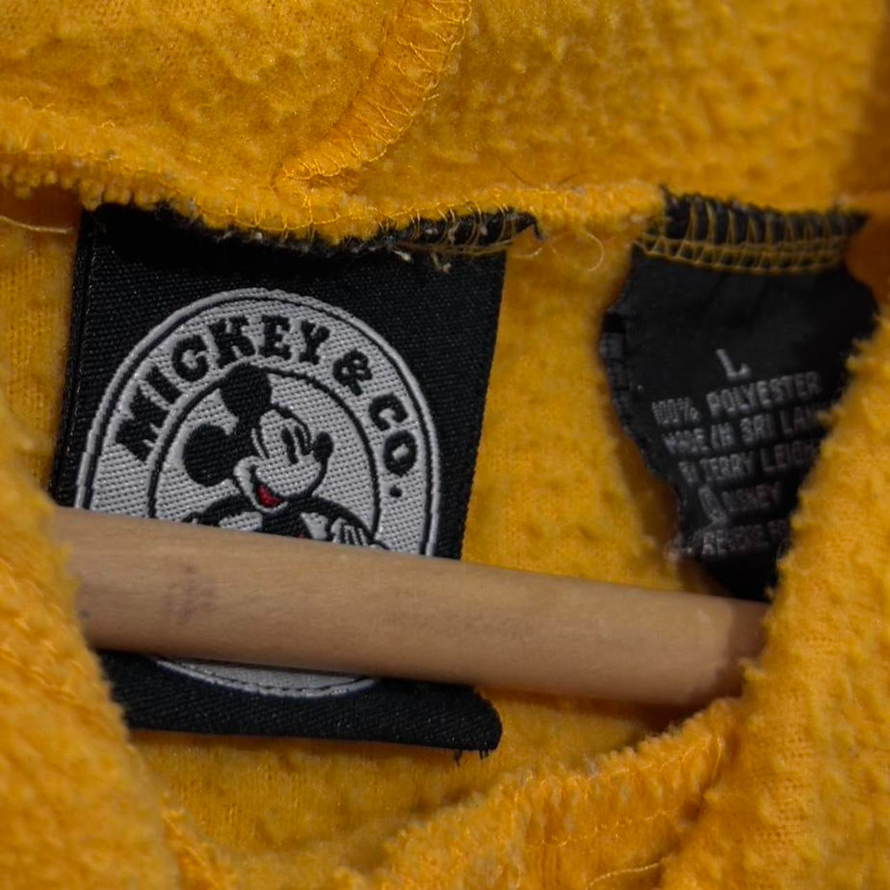 Vintage Mickey & Co 00s Fleece Hoodie (L)