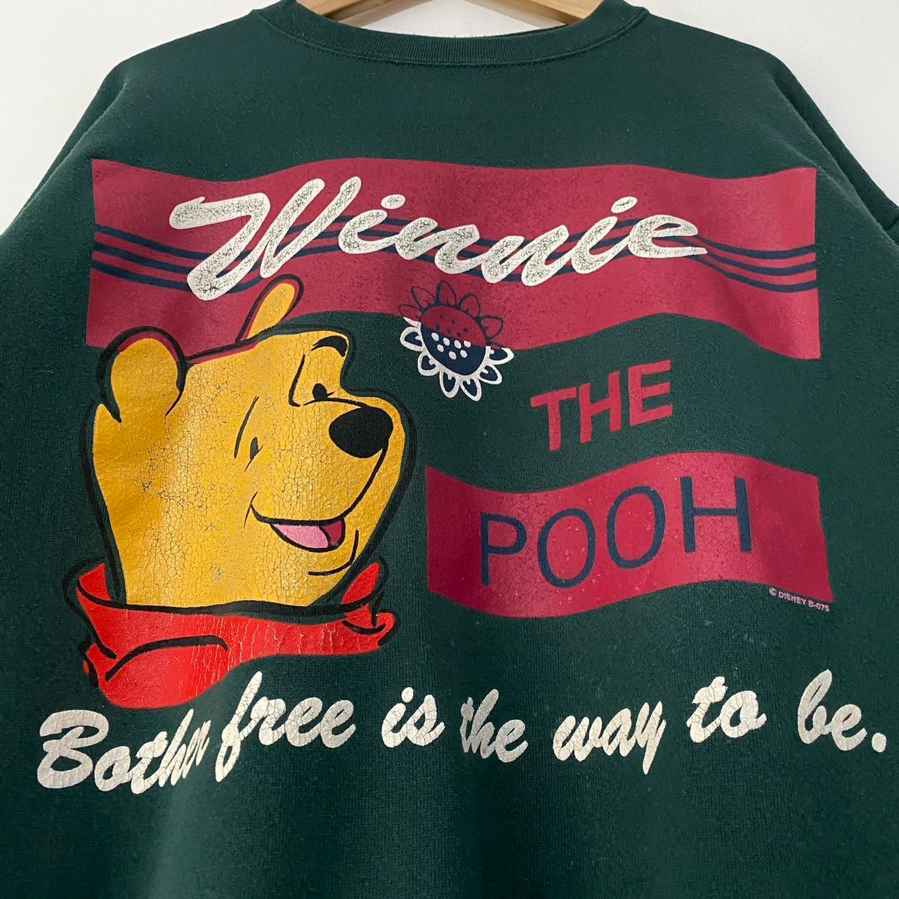 Vintage Winnie the Pooh 90s Sweatshirt (L)