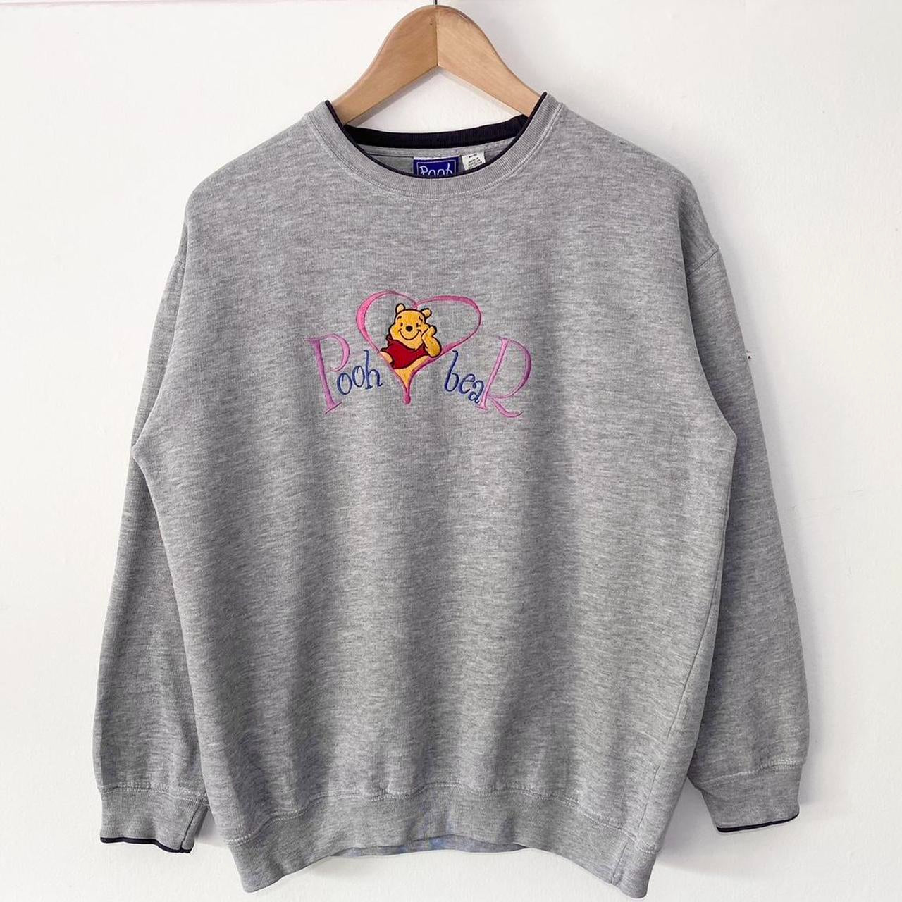 Vintage Pooh Bear Love Heart Sweatshirt (M)