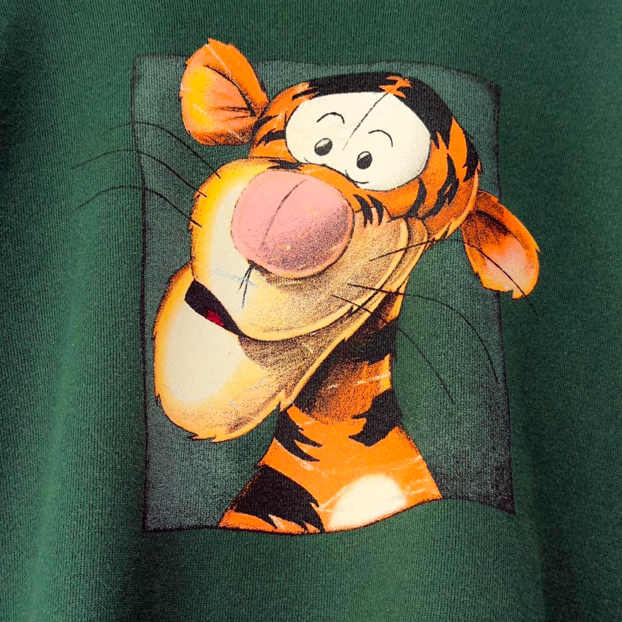 Vintage Tigger Disney Store 90s Sweatshirt (L)