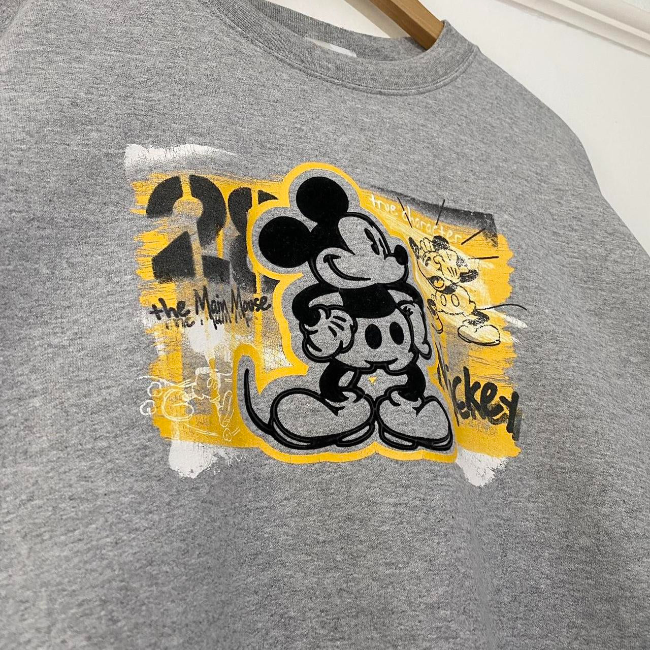 Vintage Mickey Mouse Retro Graffiti Sweatshirt (L)