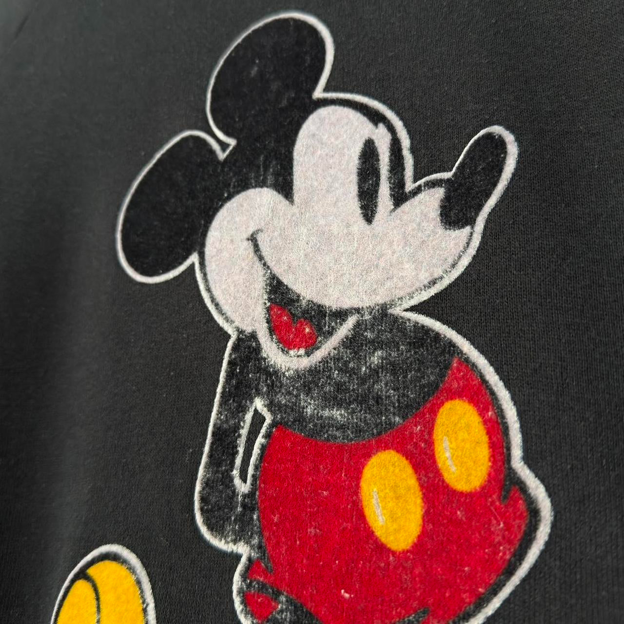 Vintage Mickey Mouse 90s Sweatshirt (S)