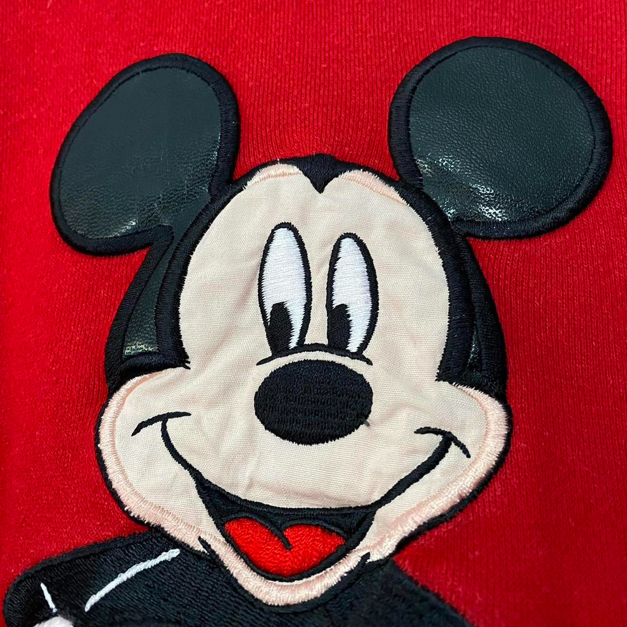 Vintage Mickey Mouse Embroidered Sweatshirt (L)