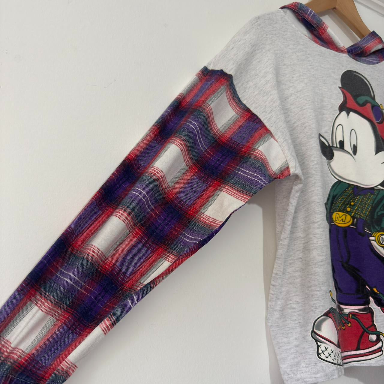 Vintage Mickey 90s Hoodie (Petite M)