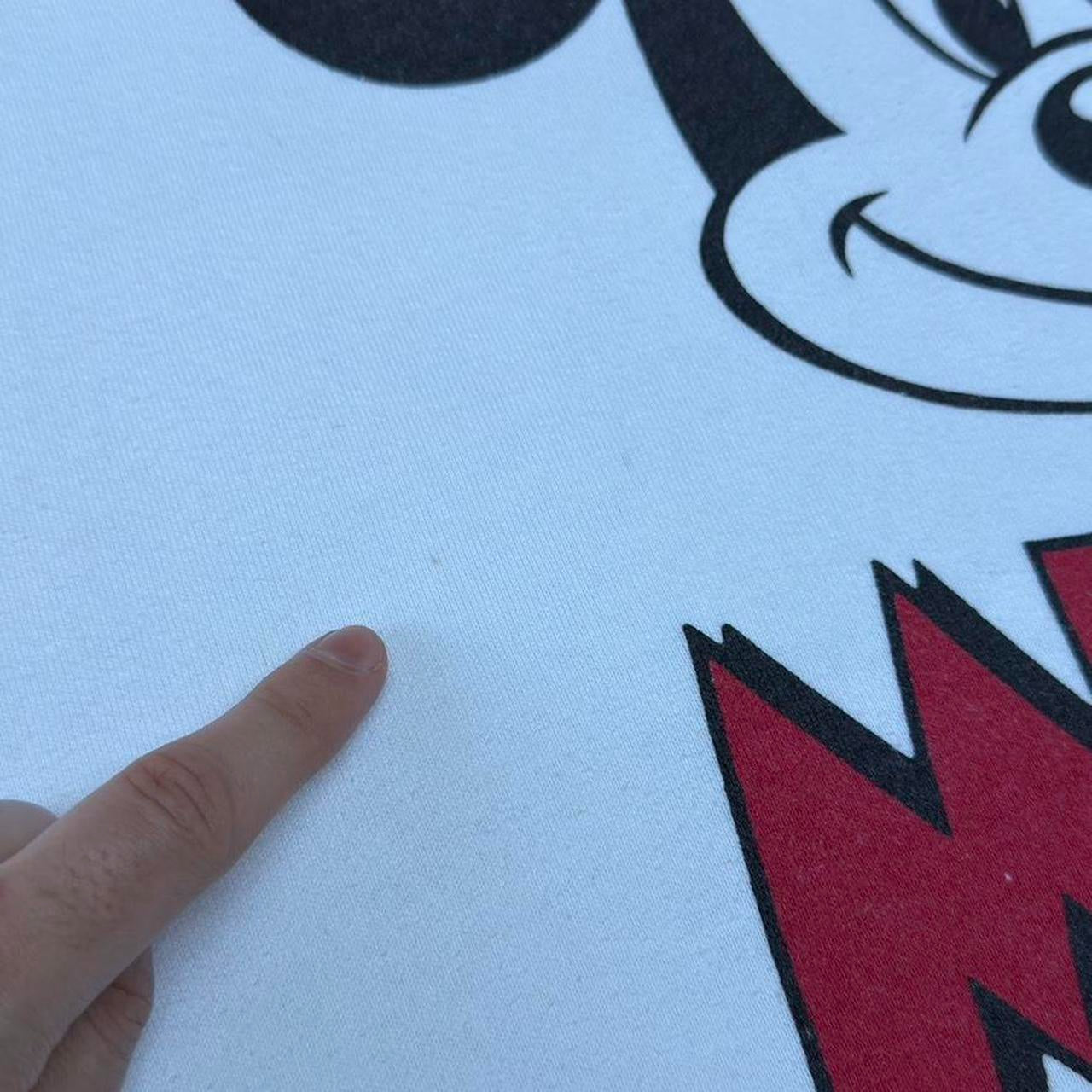 Vintage Mickey Mouse 90s Sweatshirt (L)