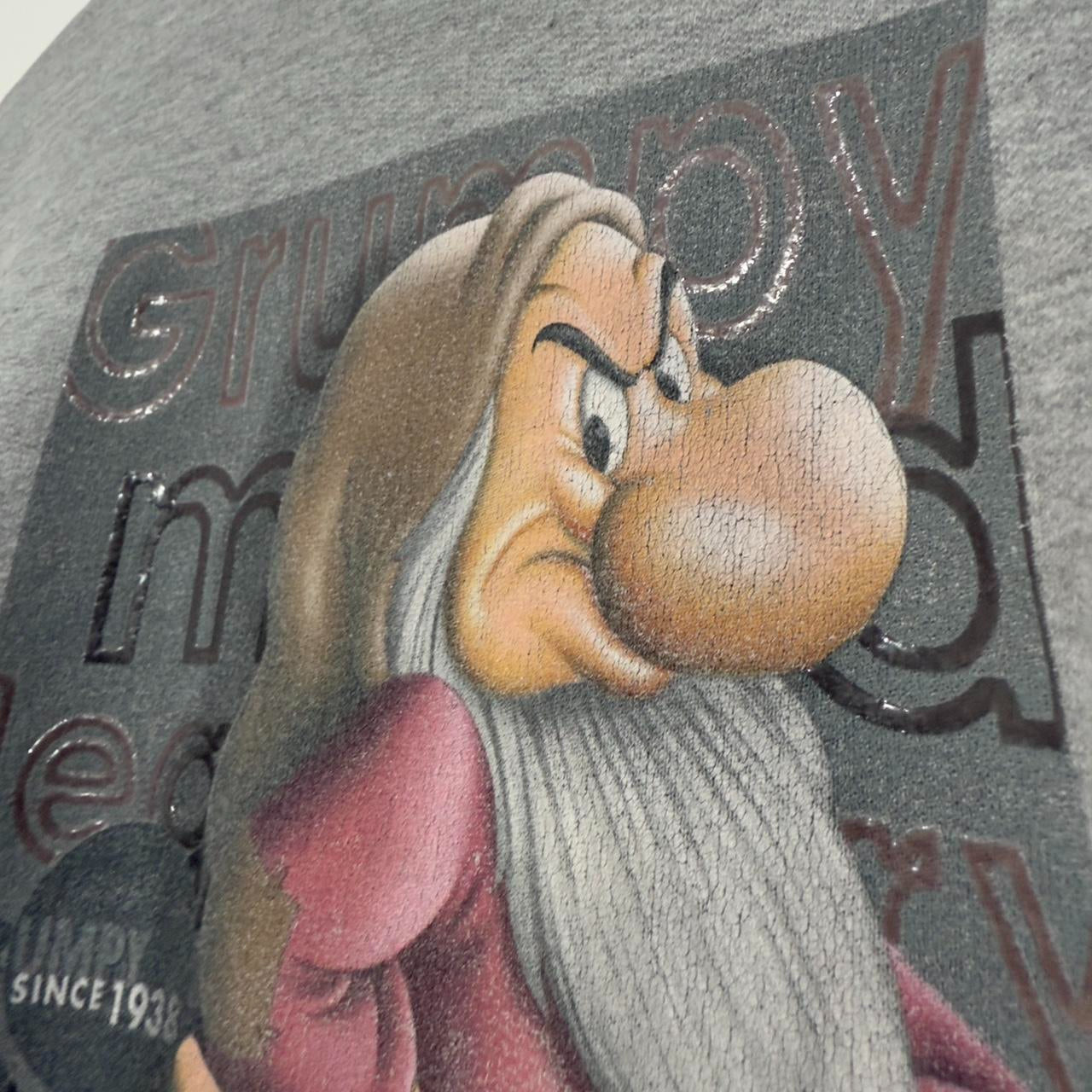 Vintage Grumpy Disney Store 00s Sweatshirt (XL)