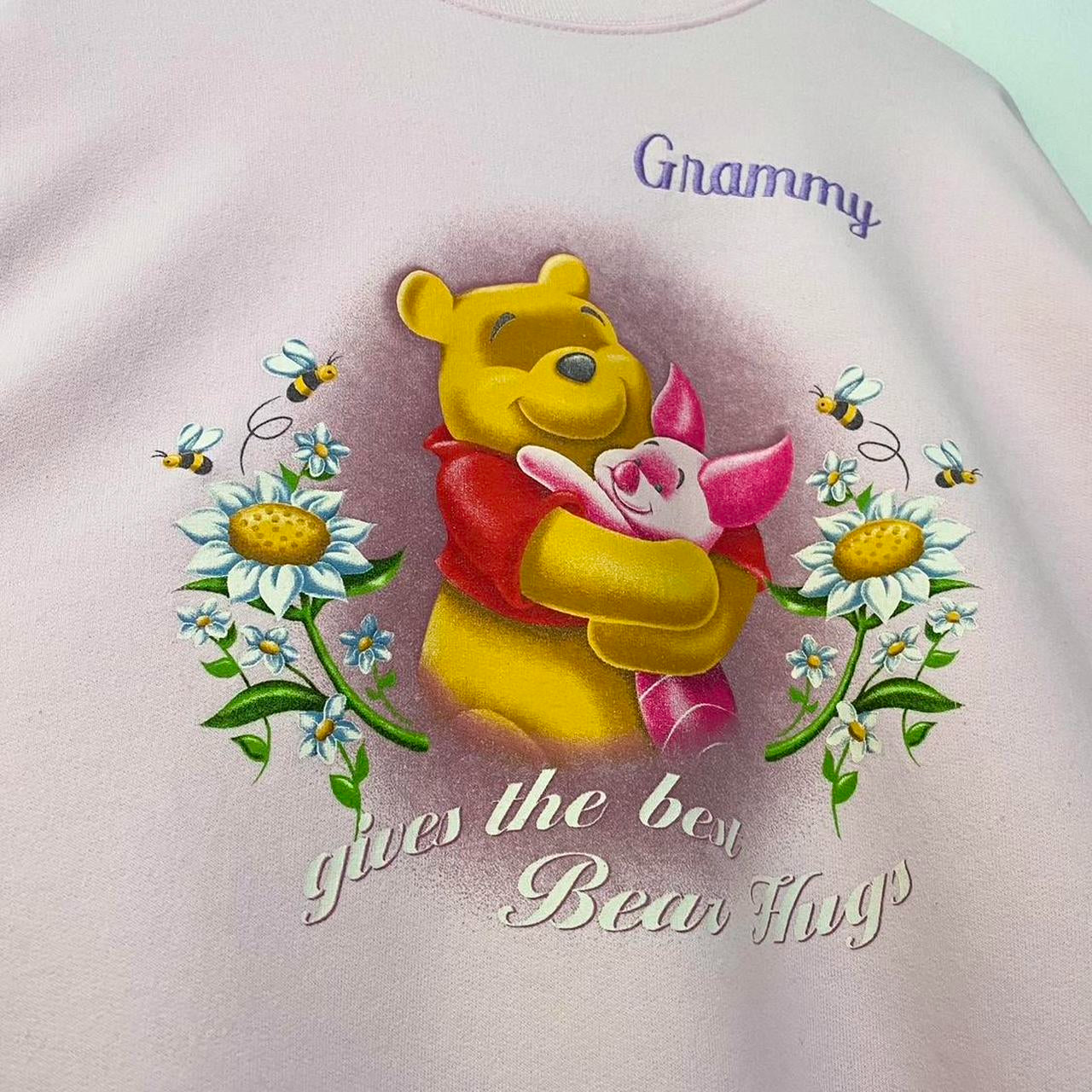 Vintage Pooh & Piglet Best Hugs Grammy Sweatshirt (XXL)