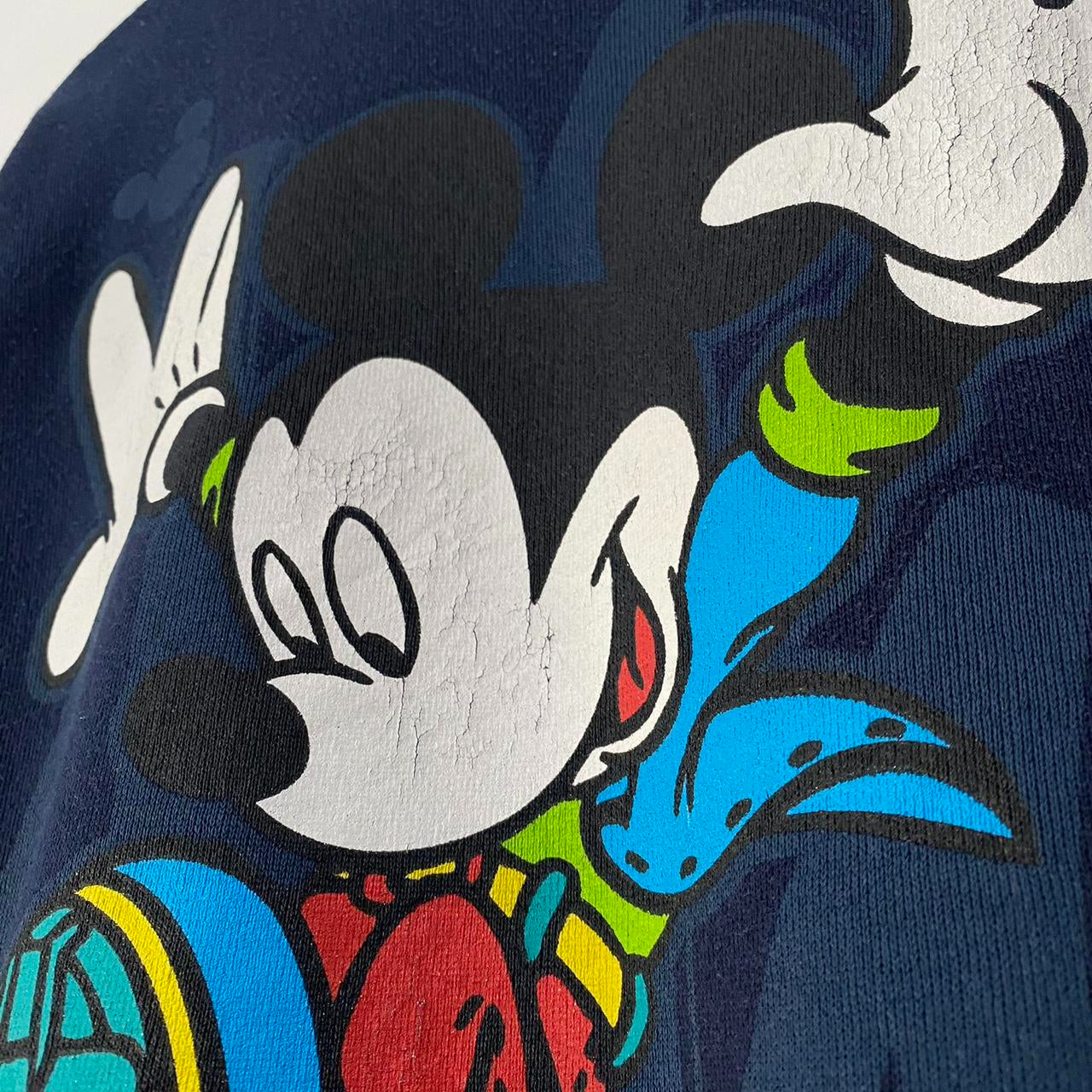 Vintage Jumping Mickey Mouse 90s Sweatshirt (L)