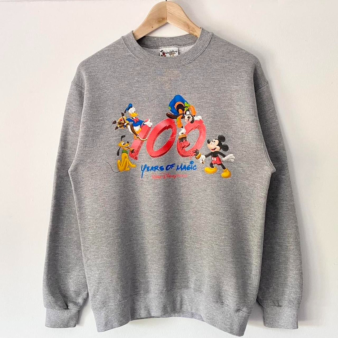 Vintage Walt Disney World 100 Years of Magic Sweatshirt (S)