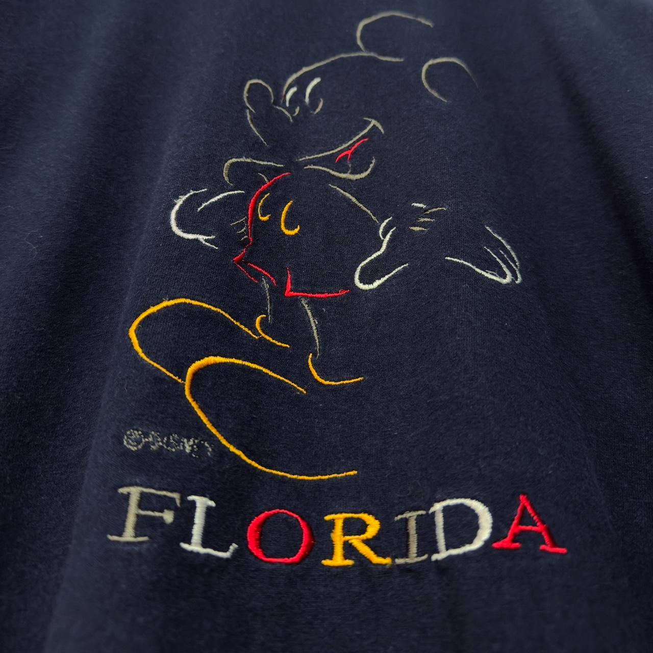Vintage Mickey Florida Embroidered 90s T Shirt (M/L)