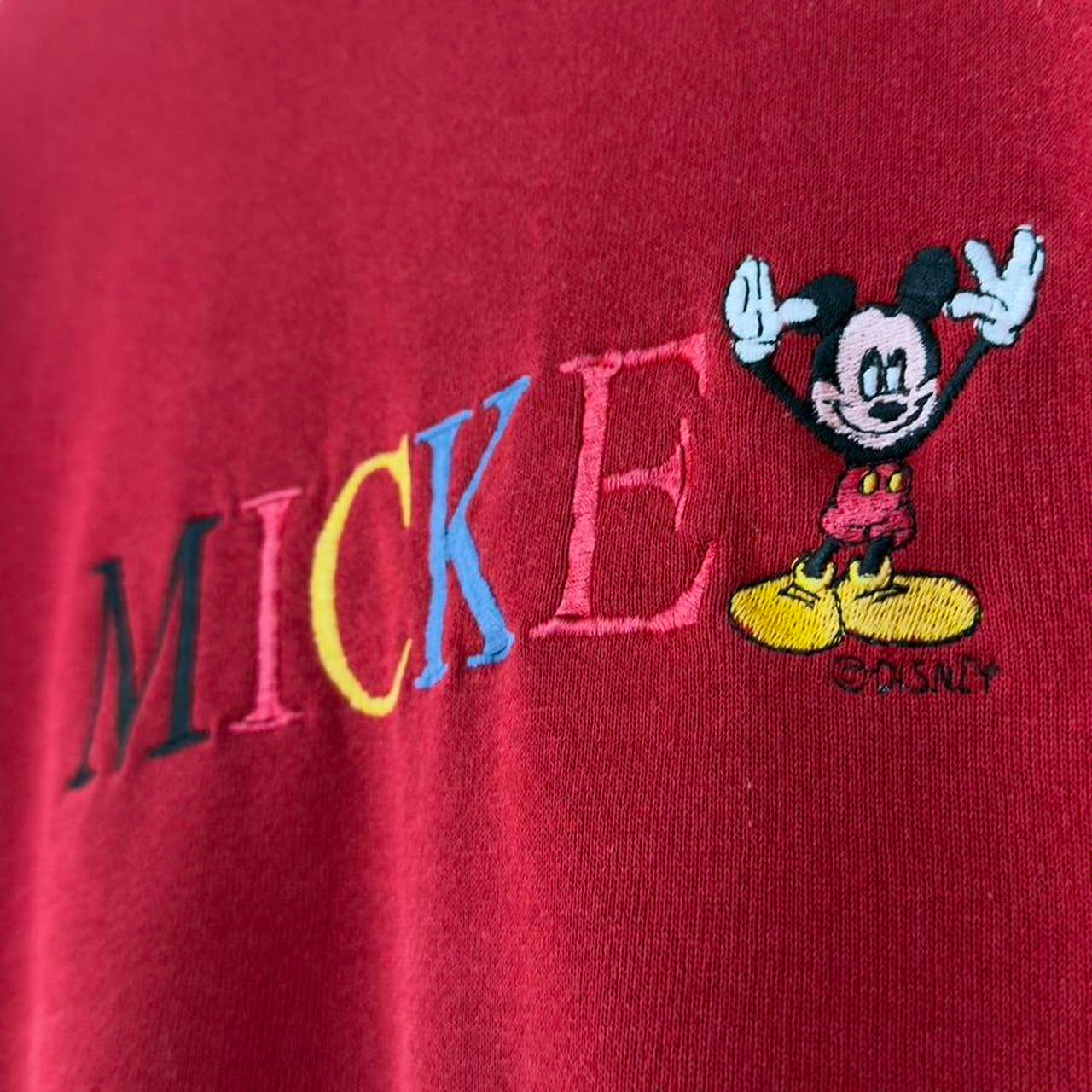 Vintage Mickey Embroidered 90s Sweatshirt (M)