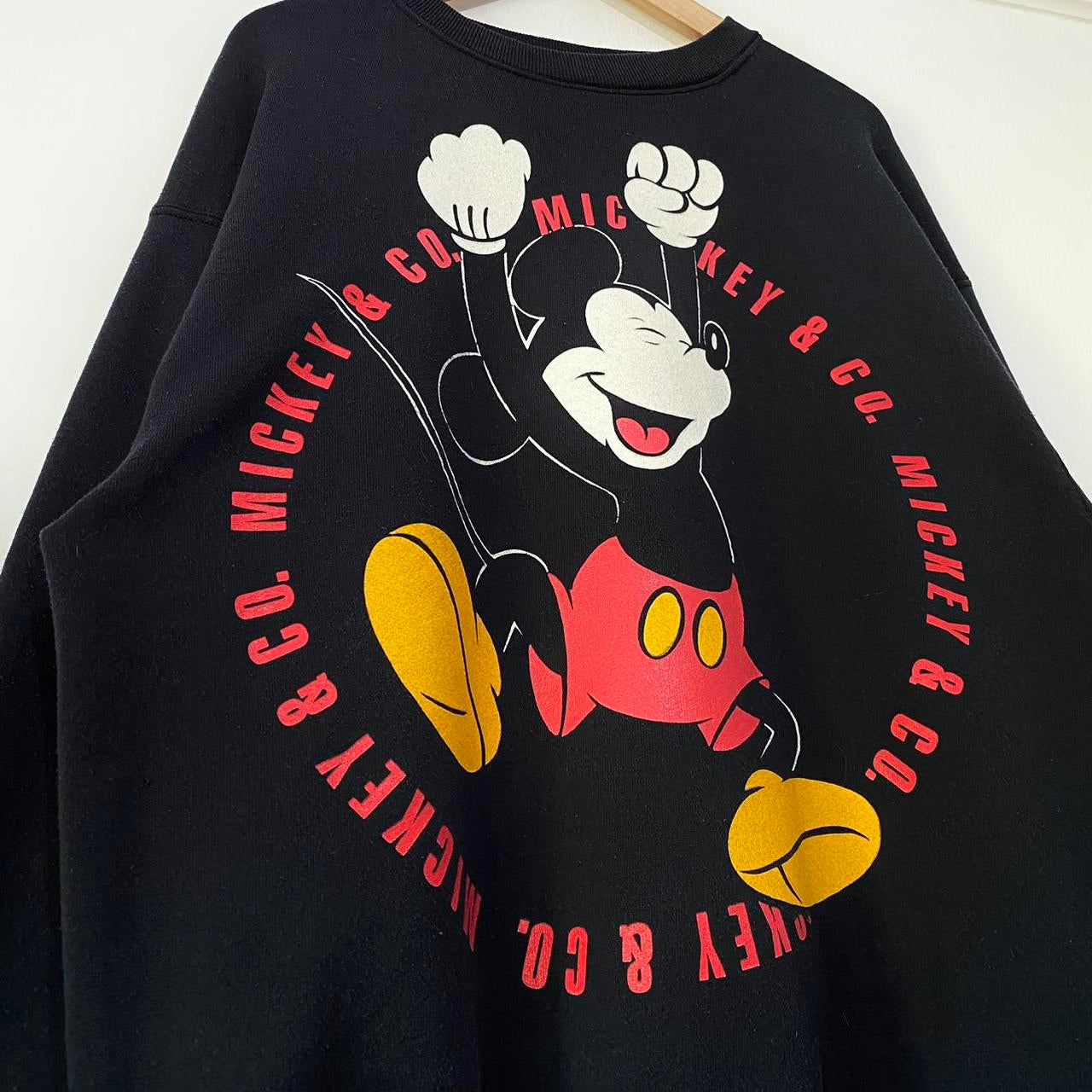 Vintage Mickey Mouse Jumping 90s Sweatshirt (L)