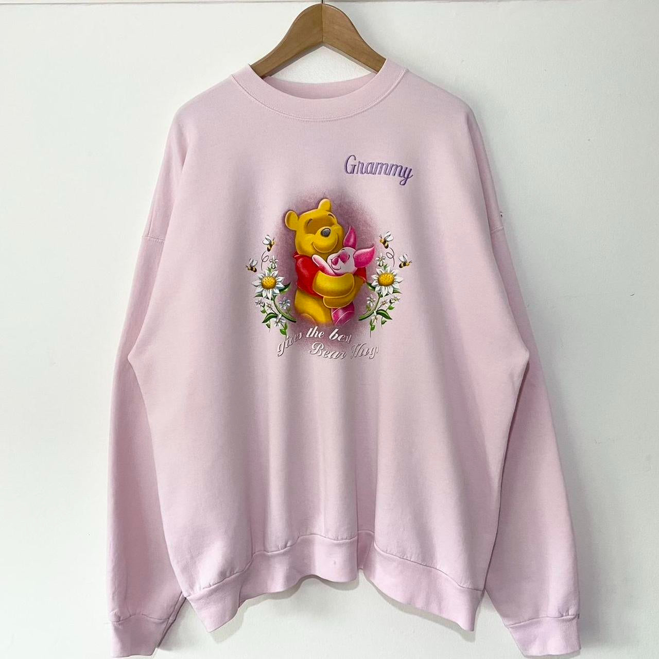 Vintage Pooh & Piglet Best Hugs Grammy Sweatshirt (XXL)