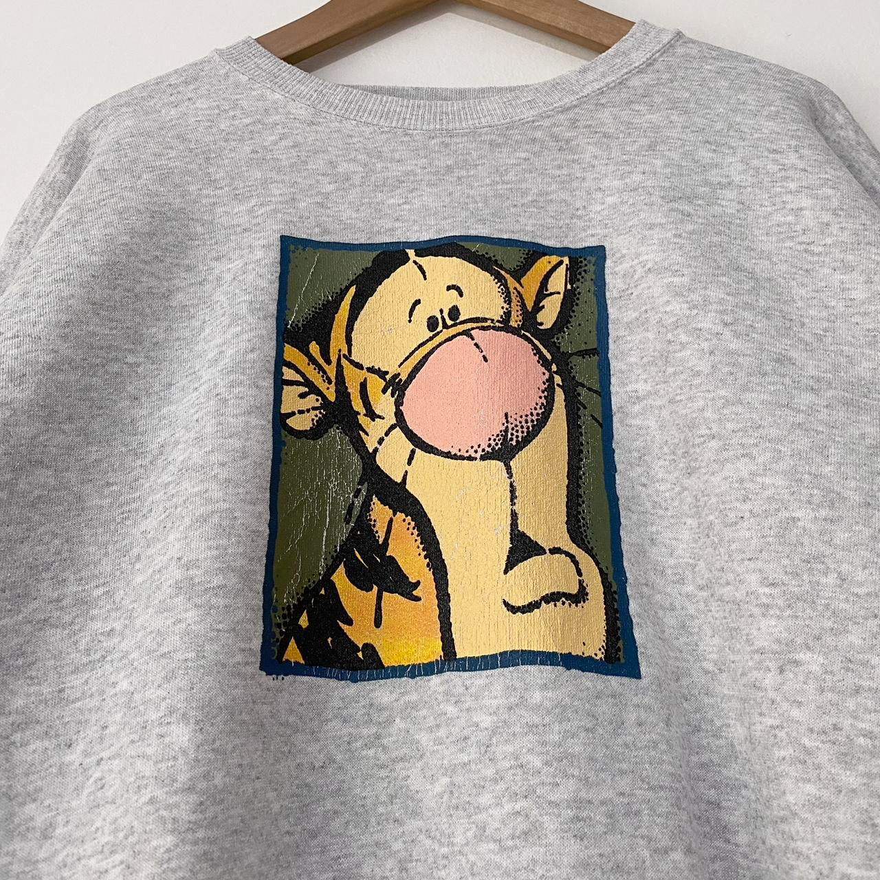 Vintage Tigger Disney Store 90s Sweatshirt (XL)