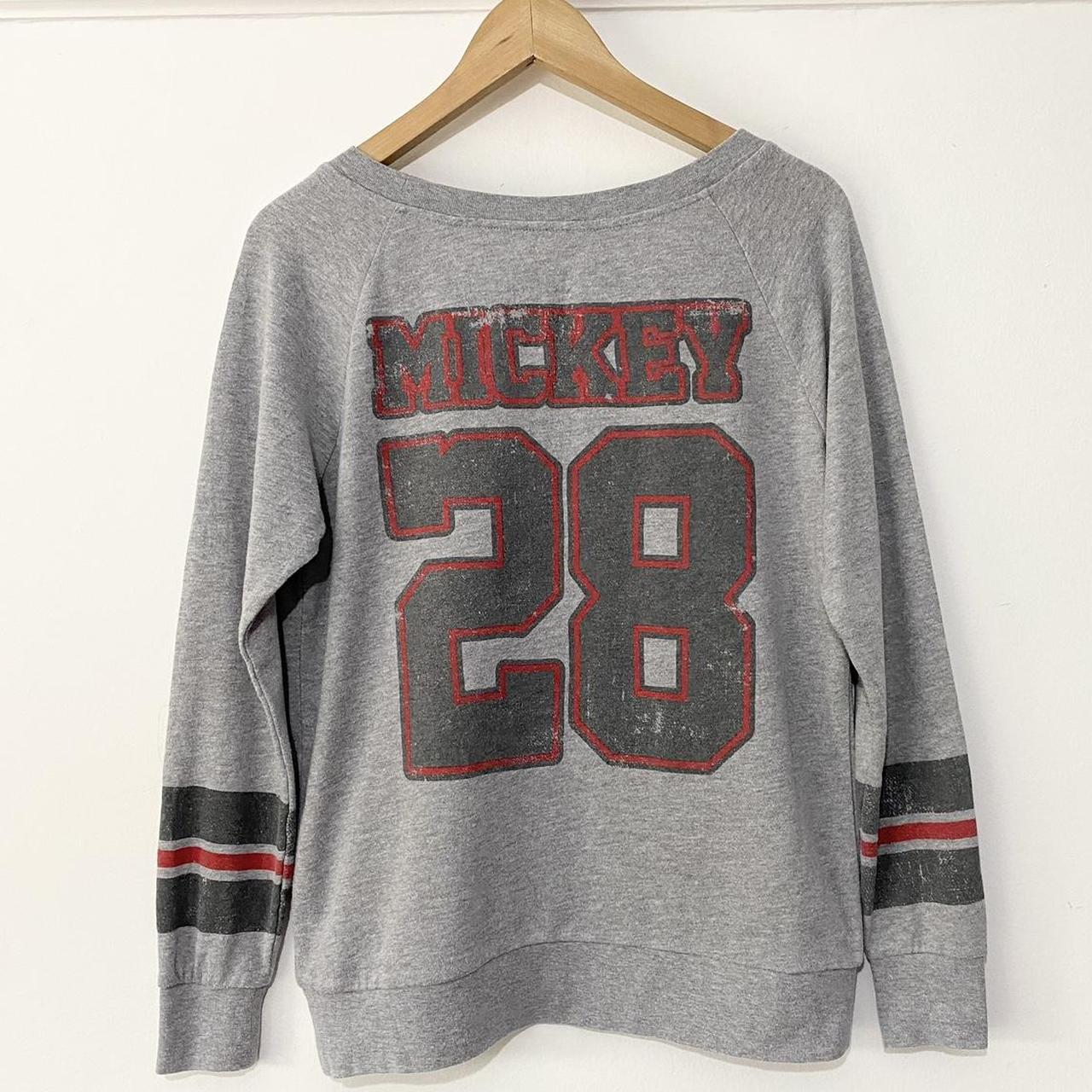 Disney Mickey 28 Sweatshirt (S)