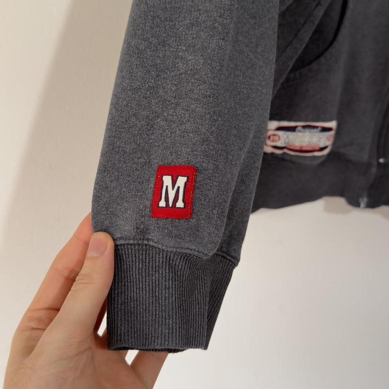 Vintage Mickey Mouse 00s Hoodie (Boxy M)