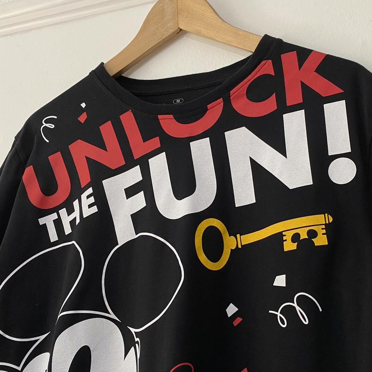 Unlock The Fun! Disneyland Paris T Shirt (M)