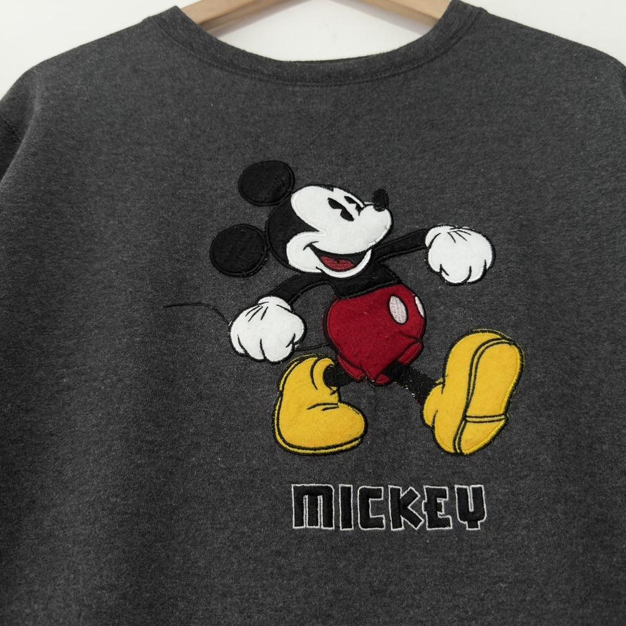 Mickey Mouse Embroidered 00s Sweatshirt (M)