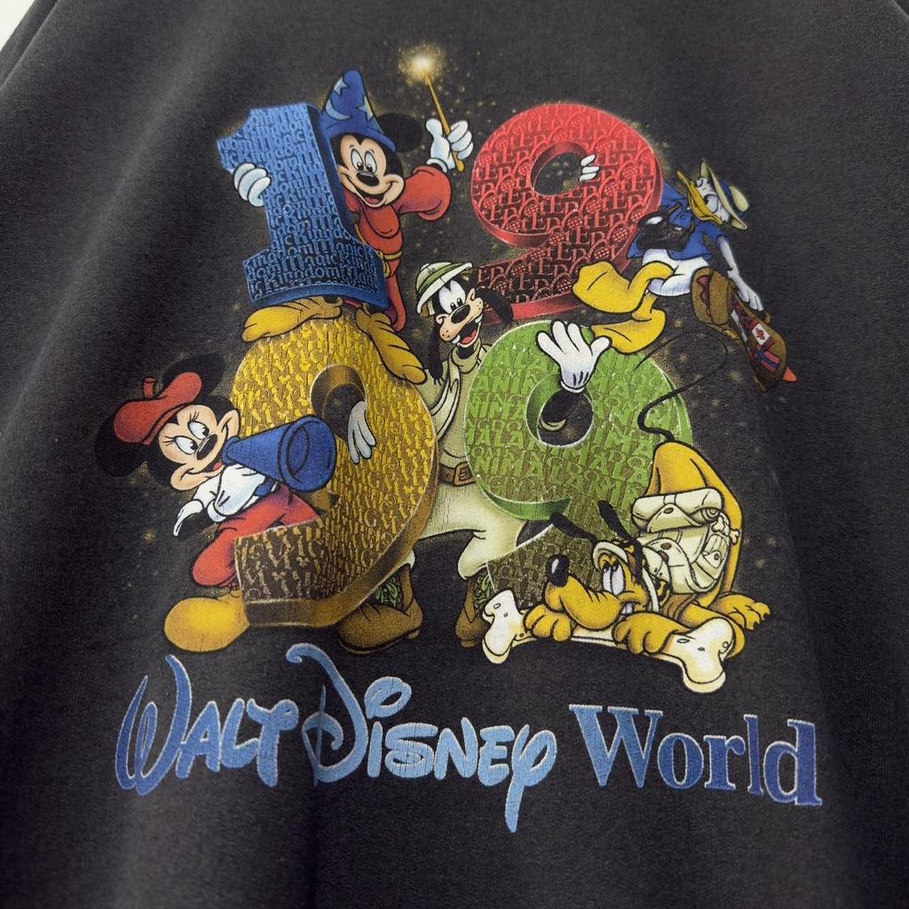 Vintage Walt Disney World 1999 Sweatshirt (XXL)