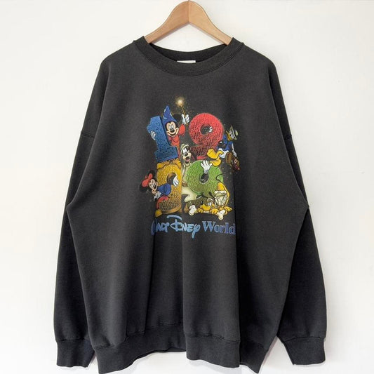 Vintage Walt Disney World 1999 Sweatshirt (XXL)