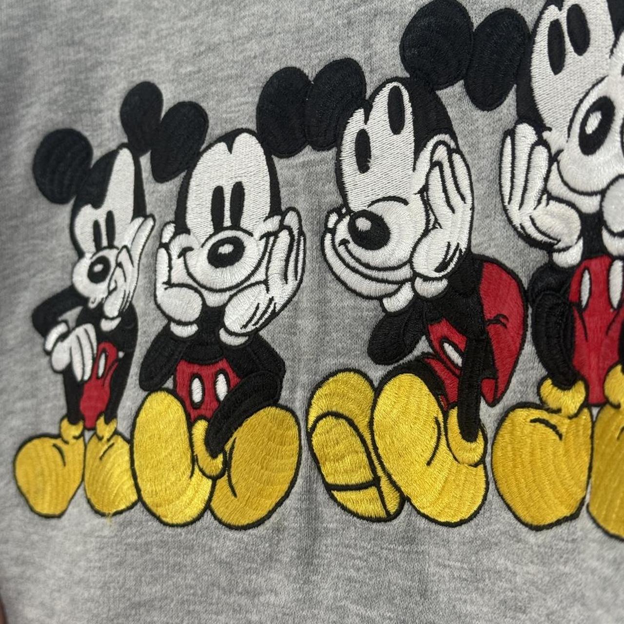 Vintage Mickey Mouse Embroidered Sweatshirt (XXL)