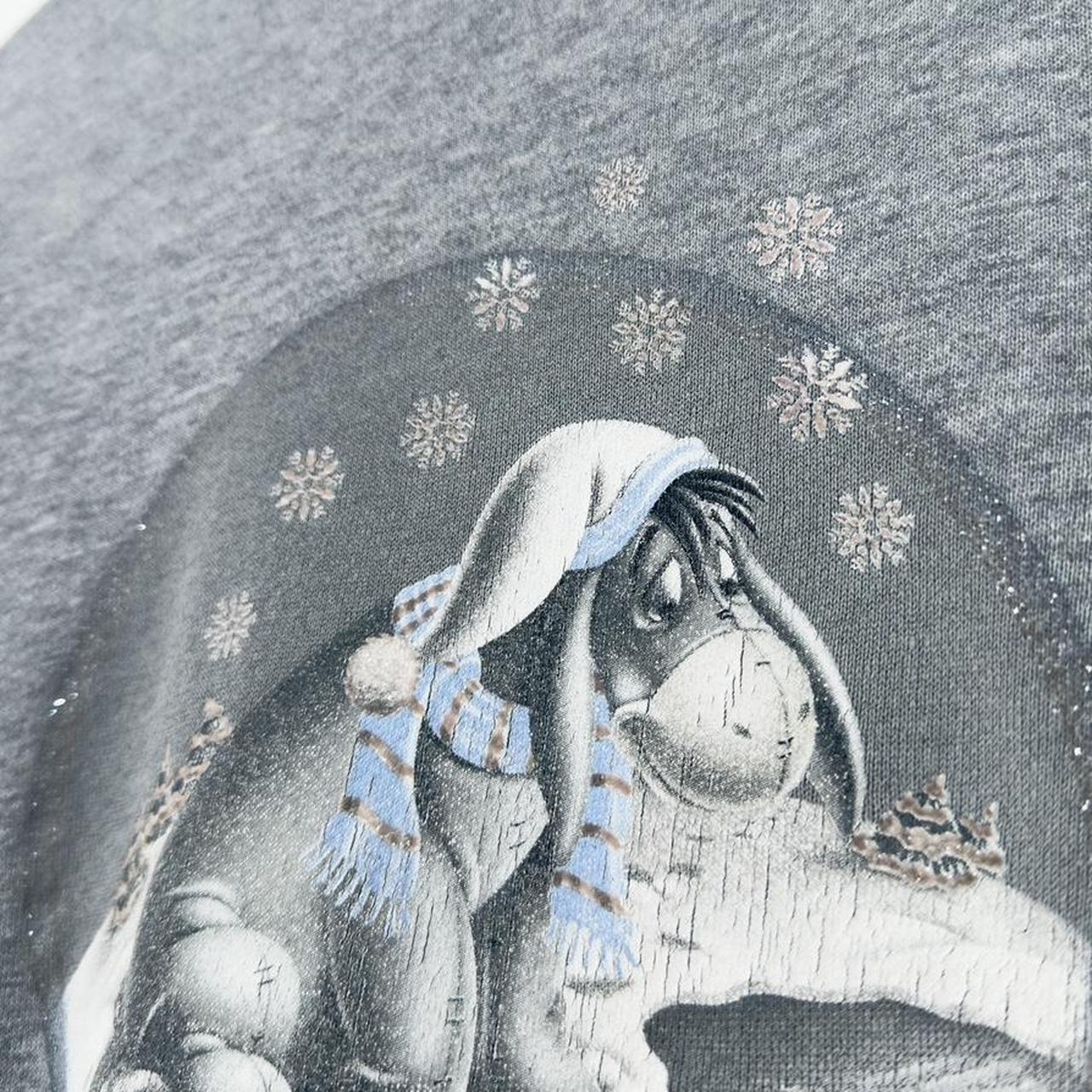 Vintage Eeyore Snowflakes 00s Sweatshirt (L)