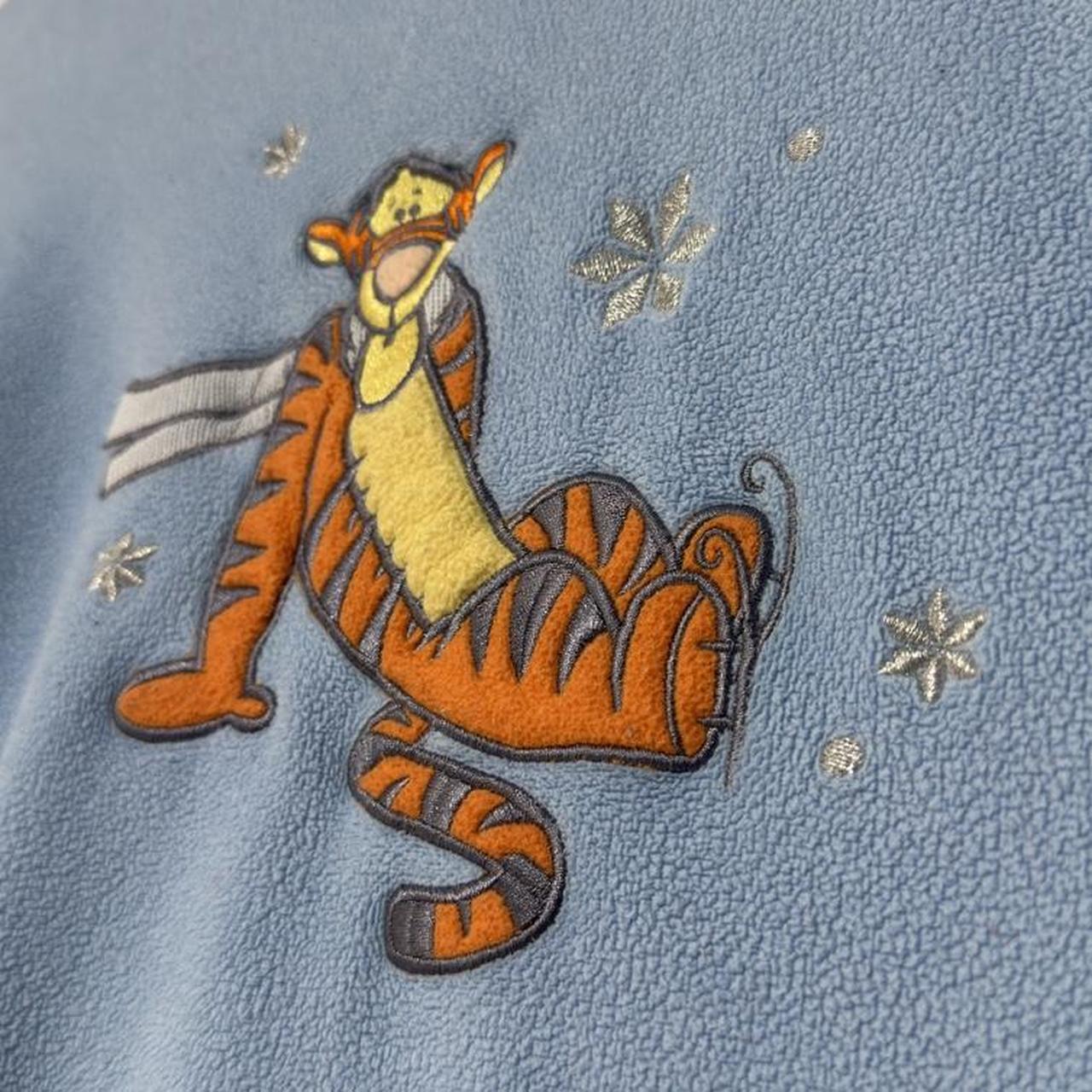 Vintage Tigger Ice Skating 00s Sweatshirt (L)