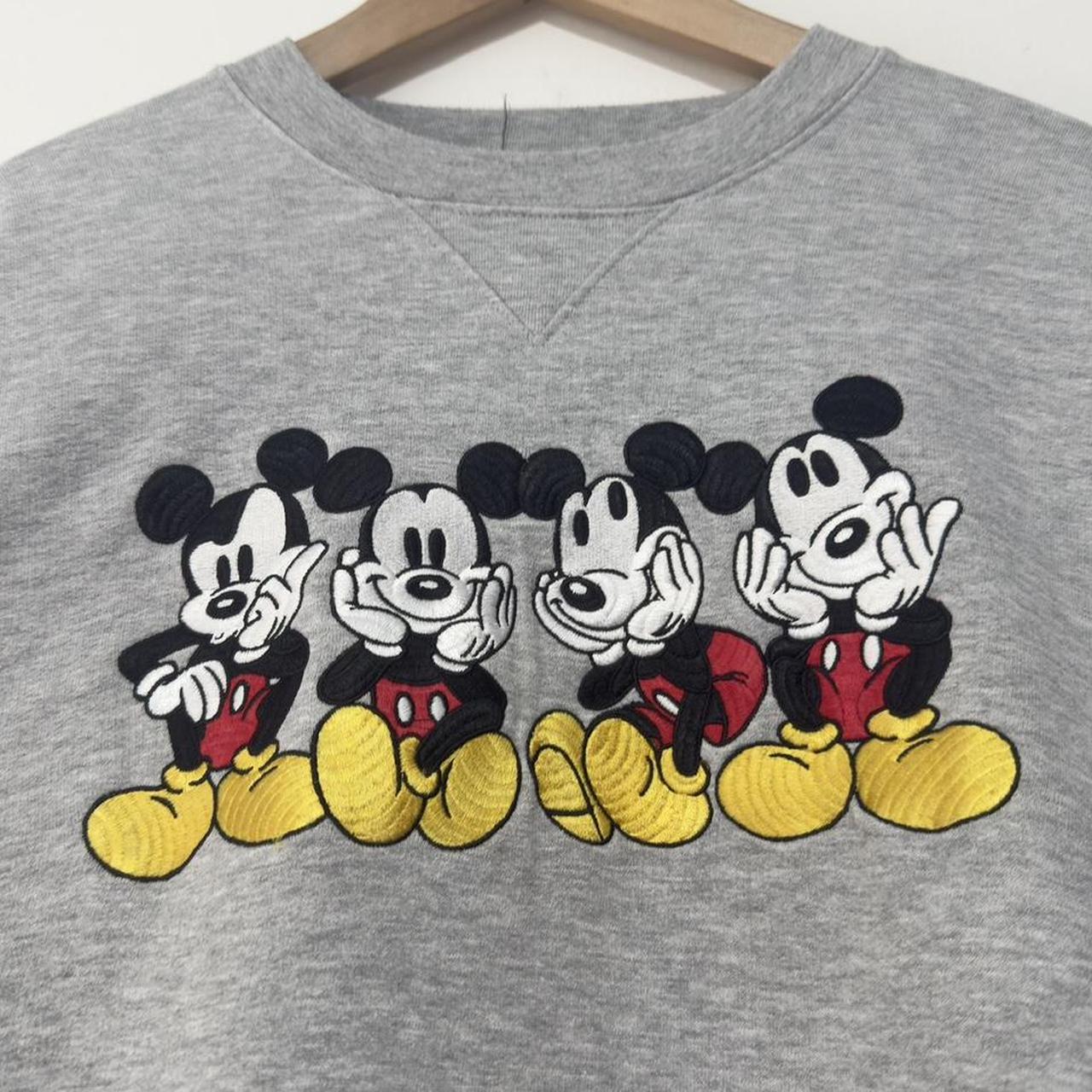 Vintage Mickey Mouse Embroidered Sweatshirt (XXL)