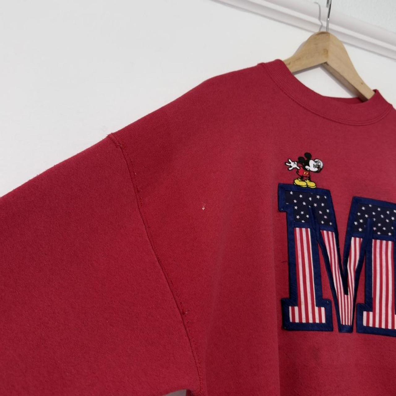 Vintage Mickey Mouse USA Distressed 90s Sweatshirt (L)
