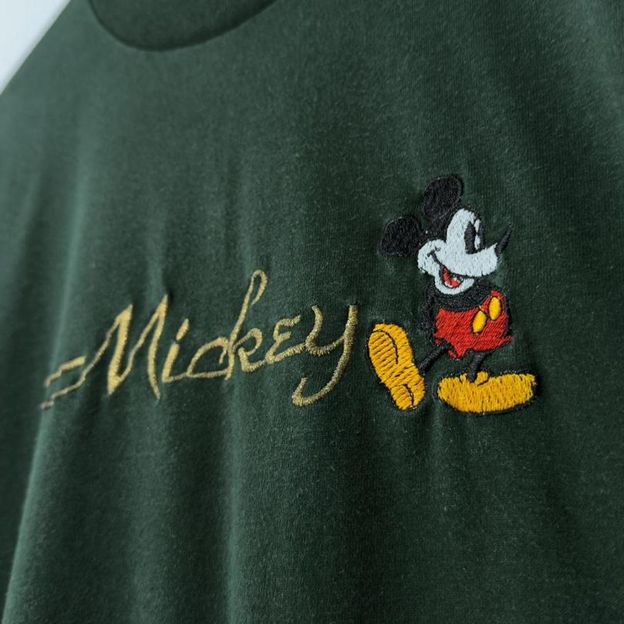 Vintage Mickey Embroidered 90s T Shirt (XL)